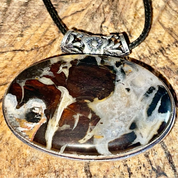 Garnet in Limestone Pendant 2" - Picture 5 of 7